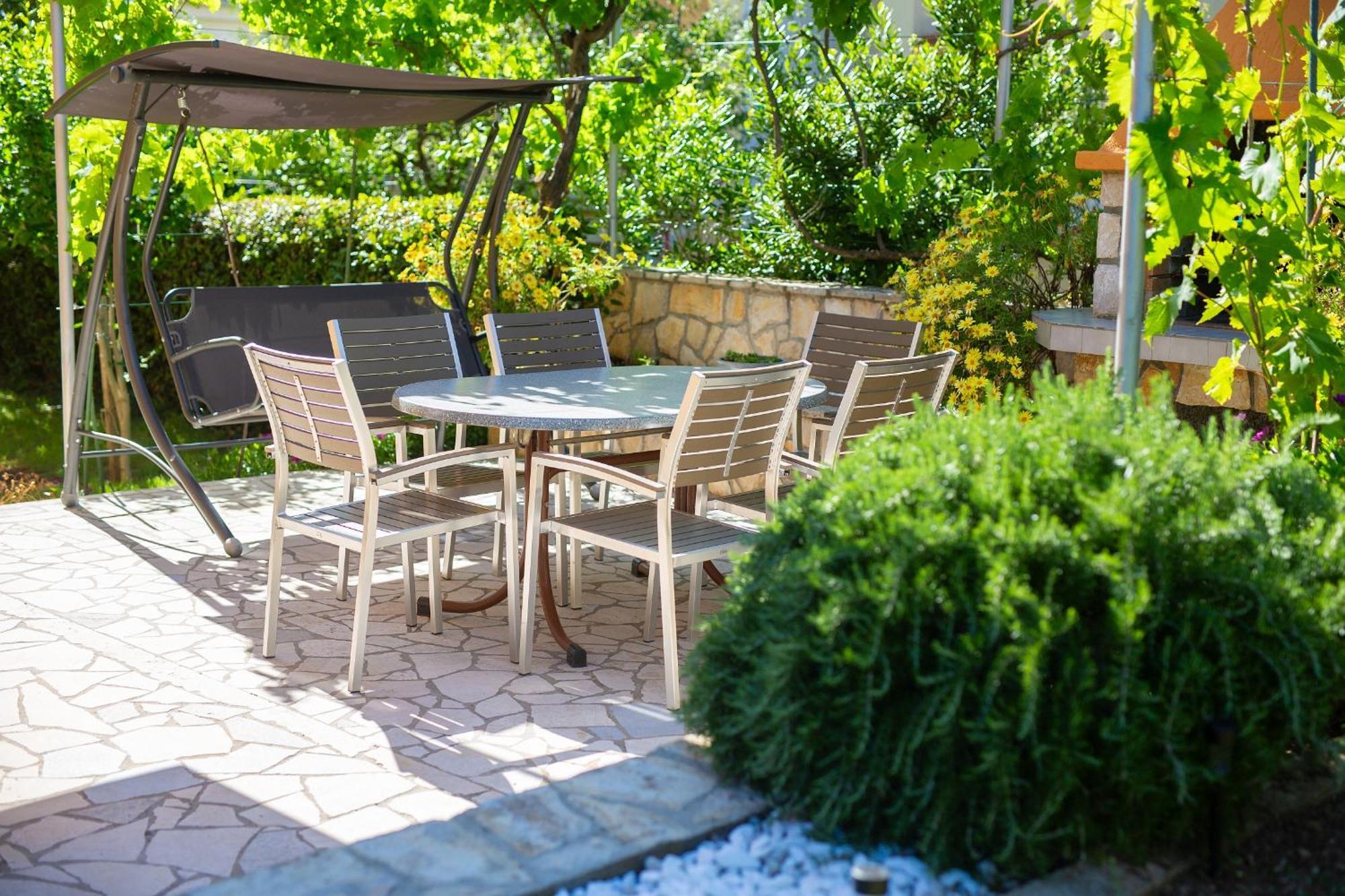 קרק Apartment Bazina - Airconditioning, Parking, 500M From The Beach מראה חיצוני תמונה